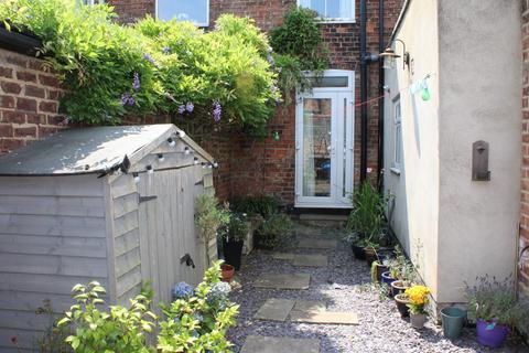 17 Albert Street, Brigg, DN20 8HS