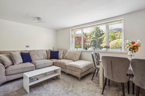 2 bedroom apartment for sale, Trotsworth Court, Christchurch Road, Virginia Water