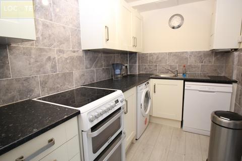 2 bedroom apartment for sale, Peter Wood Gardens, Stretford