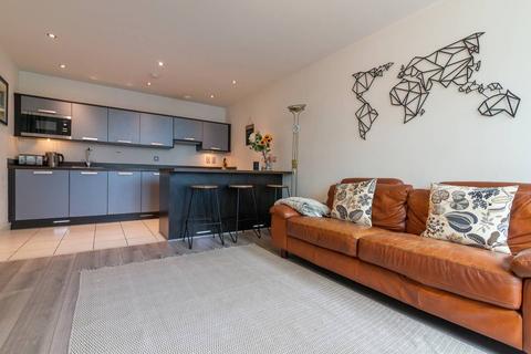 2 bedroom flat for sale, High Street, Manchester M4