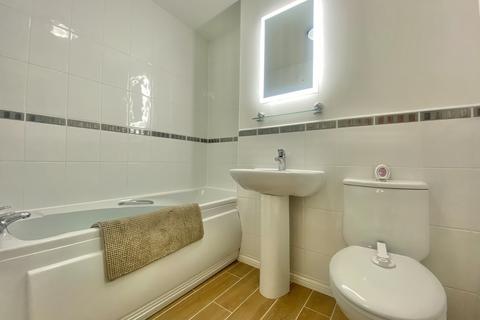 14 Blake Close, Whiteley, Fareham, PO15 7LT