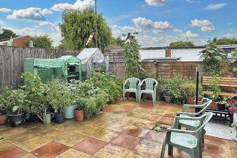 3 bedroom semi-detached house for sale, Faversham Road, Whitstable, CT5 4BG