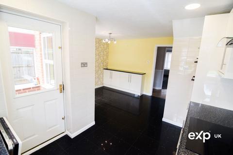 3 bedroom detached house for sale, Chestnut Gardens, Sutton-in-ashfield NG17