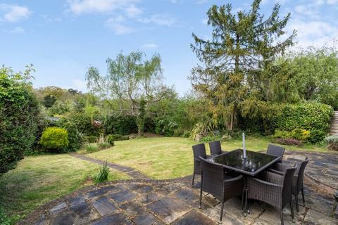 4 bedroom detached bungalow for sale, Furze View, Rickmansworth WD3