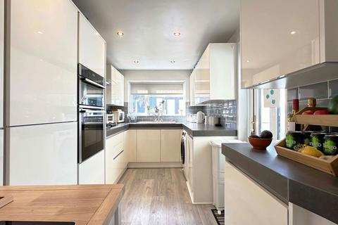 17 Ivy Close, Dartford, DA1 1XT
