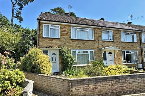 3 bedroom end of terrace house for sale, Champney Close, Whitehill