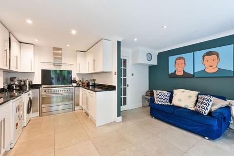 13 Mill View Close, Ewell, Epsom, KT17 2DW