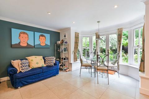13 Mill View Close, Ewell, Epsom, KT17 2DW