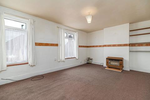 128 Bath Road, Kettering, NN16 8NE