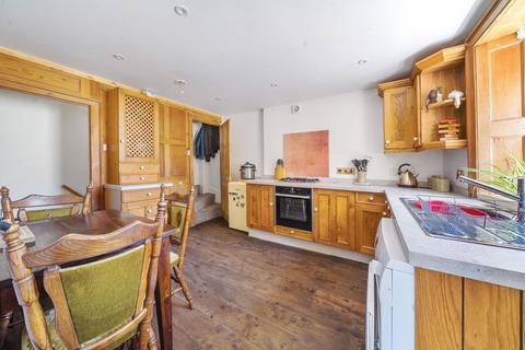 The Glen Devizes Road, Box, Corsham, SN13 8DY