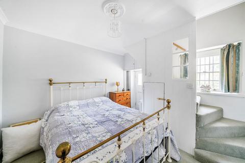 The Glen Devizes Road, Box, Corsham, SN13 8DY