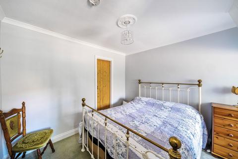 The Glen Devizes Road, Box, Corsham, SN13 8DY