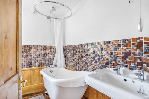 The Glen Devizes Road, Box, Corsham, SN13 8DY