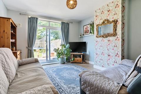 30 Berryfield Park, Melksham, SN12 6EE