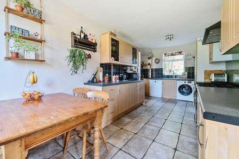 30 Berryfield Park, Melksham, SN12 6EE