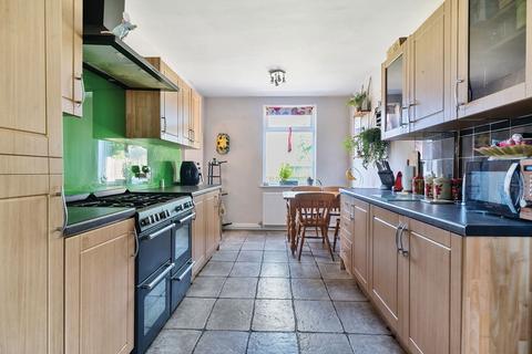 30 Berryfield Park, Melksham, SN12 6EE