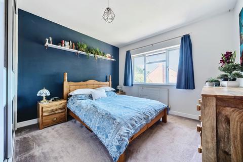 30 Berryfield Park, Melksham, SN12 6EE