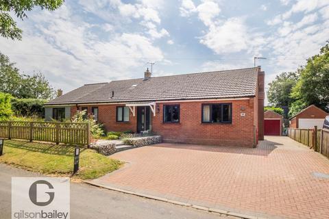 4 bedroom detached bungalow for sale, Blofield Corner Road, Norwich NR13