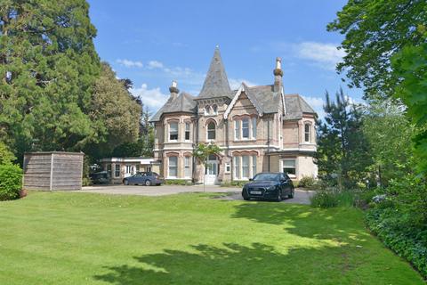 3 bedroom flat for sale, Cavendish Road, Bournemouth BH1