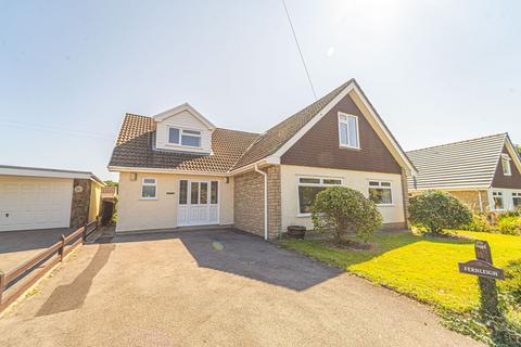 4 bedroom detached house for sale, Llandevaud, Newport, NP18