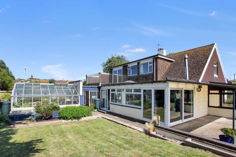 5 bedroom detached house for sale, Hythe Road, Romney Marsh TN29