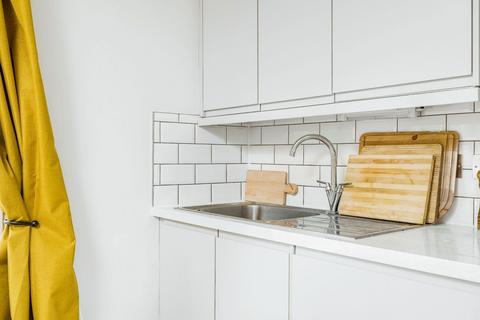Flat 3, 6 Highfield Hill, London, SE19 3PS