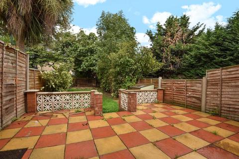 47 Alwold Crescent, London, SE12 9AG