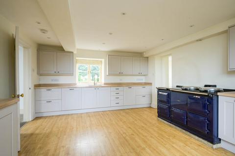 6 bedroom house to rent, Luckington, Badminton