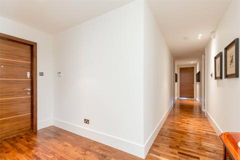 1/10 Succoth Avenue, Edinburgh, EH12 6BE