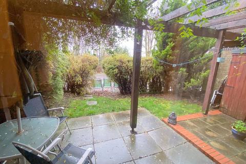 138 Highfield Road, Romford, RM5 3AG