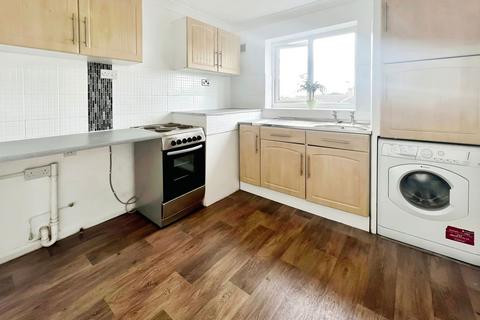 2 bedroom flat for sale, Breydon Avenue, Doncaster DN5