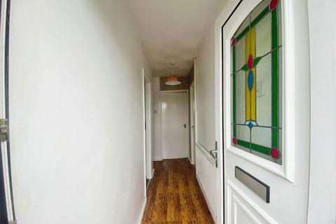 2 bedroom flat for sale, Breydon Avenue, Doncaster DN5