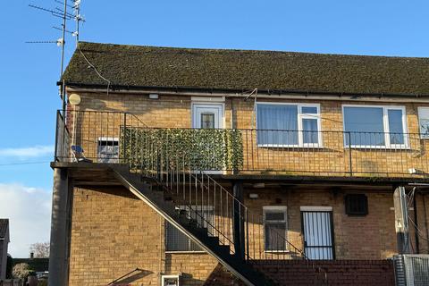 2 bedroom flat for sale, Breydon Avenue, Doncaster DN5