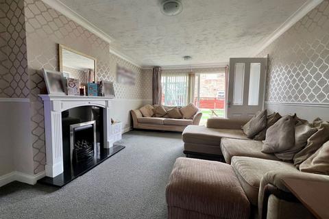 38 Tranmoor Lane, Armthorpe, Doncaster, DN3 3BW