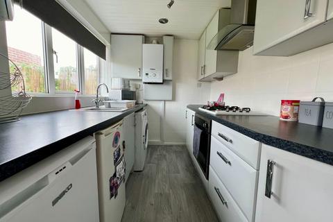 38 Tranmoor Lane, Armthorpe, Doncaster, DN3 3BW