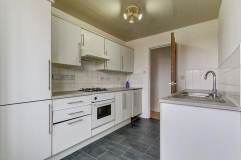 3 bedroom maisonette for sale, Cartington Court, Newcastle Upon Tyne NE3