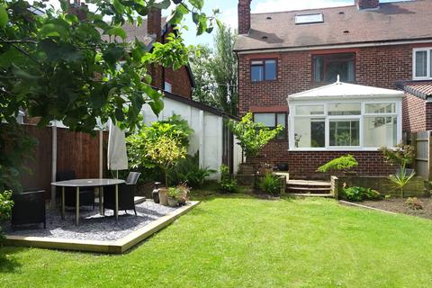 220 Heath Road, Wirral, CH63 2HG