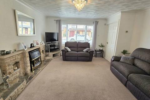21 Birchwood, Chadderton, Oldham, OL9 9UH