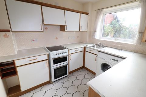 24 Colliery Green Drive, Little Neston, Neston, CH64 0UA