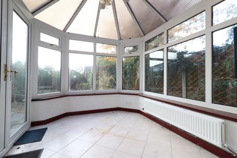24 Colliery Green Drive, Little Neston, Neston, CH64 0UA