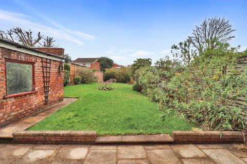4 Linkside, Wirral, CH63 5PF