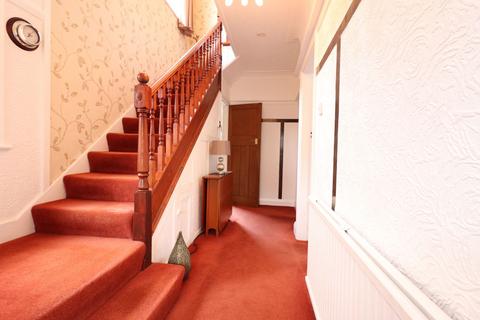 4 Linkside, Wirral, CH63 5PF