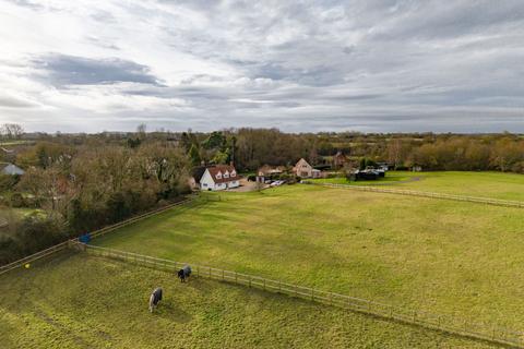 4 bedroom equestrian property for sale, Erratts Hill, Newmarket CB8