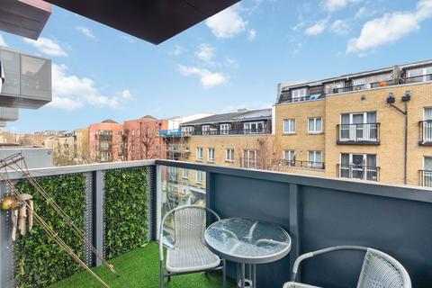 Flat 40, Graciosa Court, 176 Harford Street, London, E1 4GF