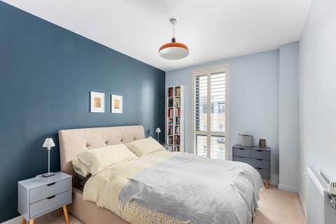 Flat 40, Graciosa Court, 176 Harford Street, London, E1 4GF