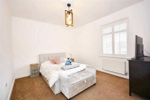 3 bedroom terraced house for sale, John O'Gaunts Walk, Rothwell, Leeds, West Yorkshire