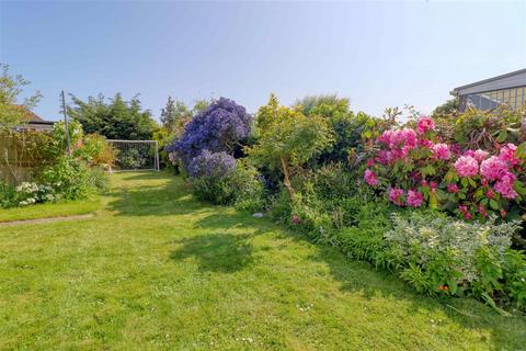 undefined, Holland on Sea CO15
