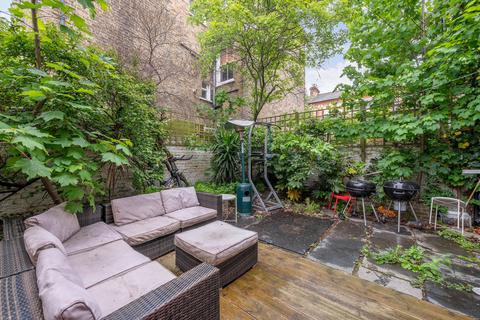 3 bedroom ground floor flat for sale, Atherfold Road, London SW9