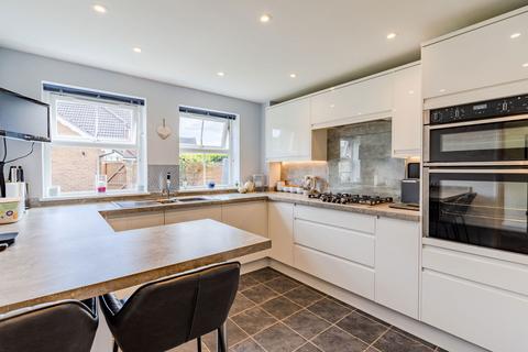 4 bedroom detached house for sale, Murray Close, Cheltenham GL52