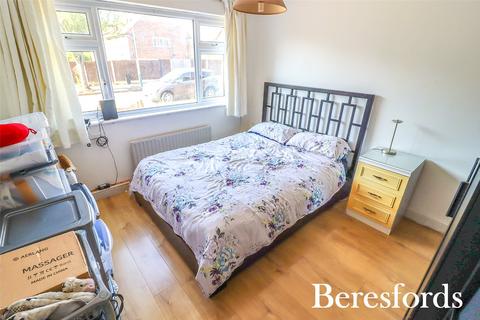 23 Alder Avenue, Upminster, RM14 2NJ